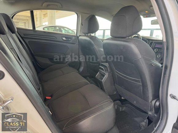 CLASS71'DEN|2018 RENAULT MEGANE 4 TOUCH PAKET