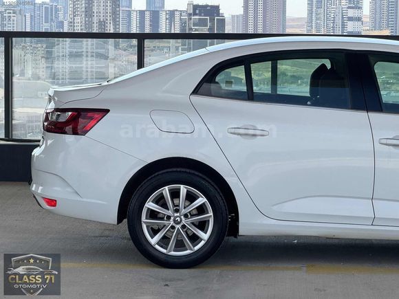 CLASS71'DEN|2018 RENAULT MEGANE 4 TOUCH PAKET