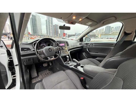 2017 MODEL-DEĞİŞENSİZ-138 km'de-TOUCH-DİZEL-OTOMATİK