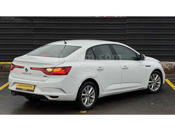 2017 MODEL-DEĞİŞENSİZ-138 km'de-TOUCH-DİZEL-OTOMATİK