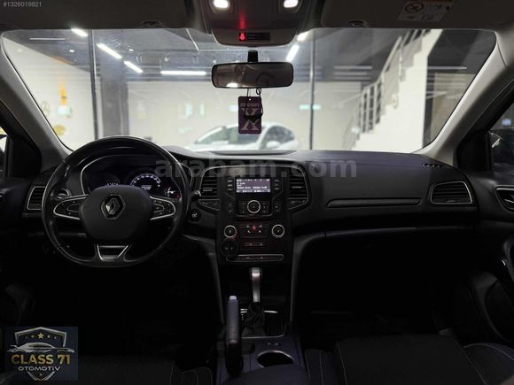 CLASS 71'DEN|2018 MEGANE 4 1.5 DCİ TOUCH PAKET OTOMATİK