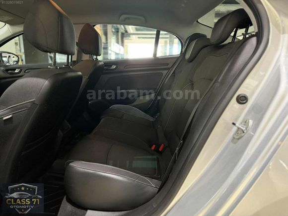 CLASS 71'DEN|2018 MEGANE 4 1.5 DCİ TOUCH PAKET OTOMATİK