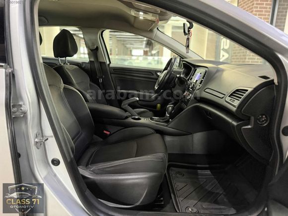 CLASS 71'DEN|2018 MEGANE 4 1.5 DCİ TOUCH PAKET OTOMATİK