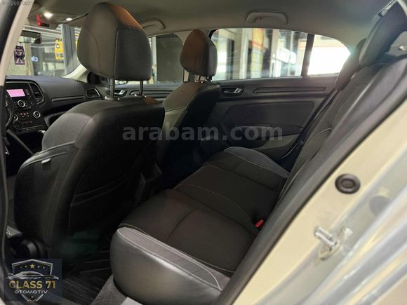 CLASS 71'DEN|2018 MEGANE 4 1.5 DCİ TOUCH PAKET OTOMATİK