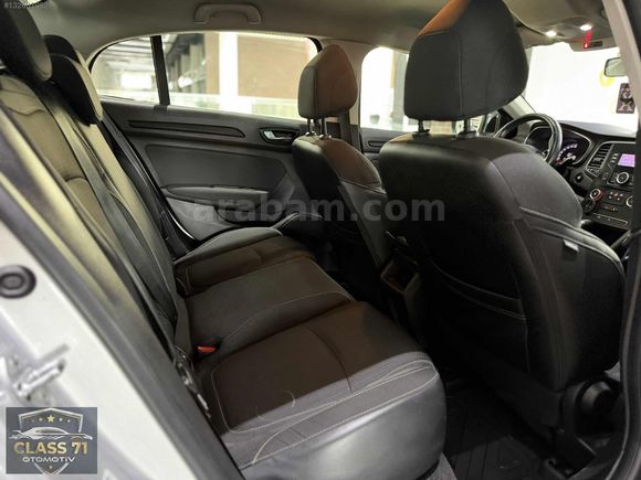 CLASS 71'DEN|2018 MEGANE 4 1.5 DCİ TOUCH PAKET OTOMATİK