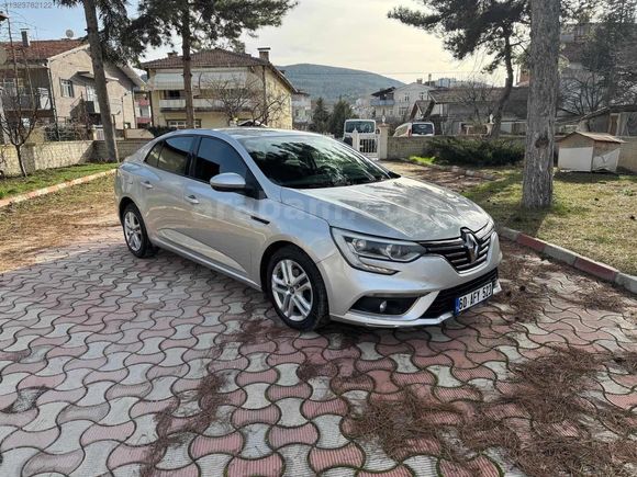 2018 bakımlı temiz megan 4