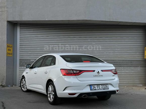2018 CIKIŞLI COK TEMİZ HATASIZ AYARINDA AİLE ARACI