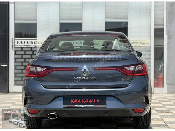 2017 Hatasız ! 165.000 Km_MEGANE 1.5DCİ_110BG_TOUCH_EDC