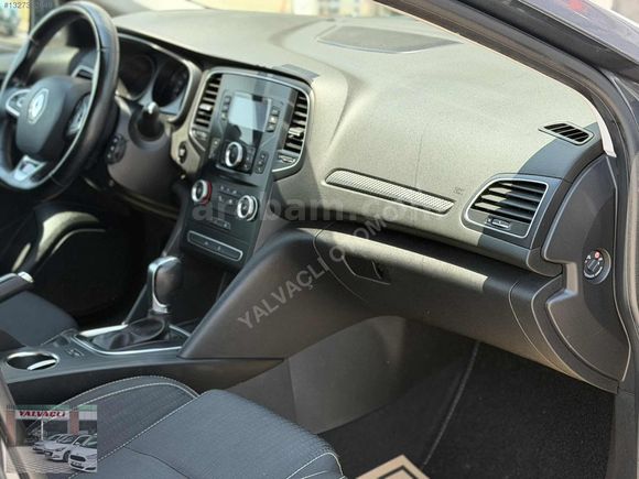 2017 Hatasız ! 165.000 Km_MEGANE 1.5DCİ_110BG_TOUCH_EDC