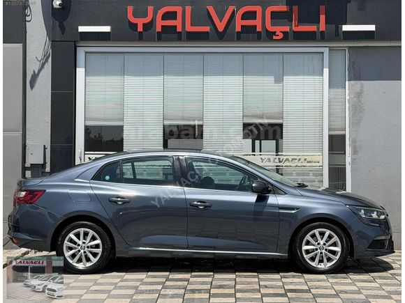 2017 Hatasız ! 165.000 Km_MEGANE 1.5DCİ_110BG_TOUCH_EDC