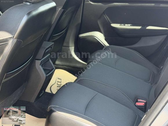2017 Hatasız ! 165.000 Km_MEGANE 1.5DCİ_110BG_TOUCH_EDC