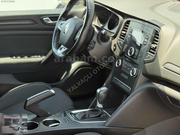 2017 Hatasız ! 165.000 Km_MEGANE 1.5DCİ_110BG_TOUCH_EDC