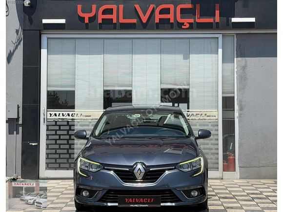2017 Hatasız ! 165.000 Km_MEGANE 1.5DCİ_110BG_TOUCH_EDC