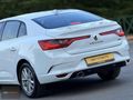 HATASIZ BOYASIZ MEGANE DÜŞÜK KM