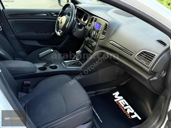 HATASIZ BOYASIZ MEGANE DÜŞÜK KM