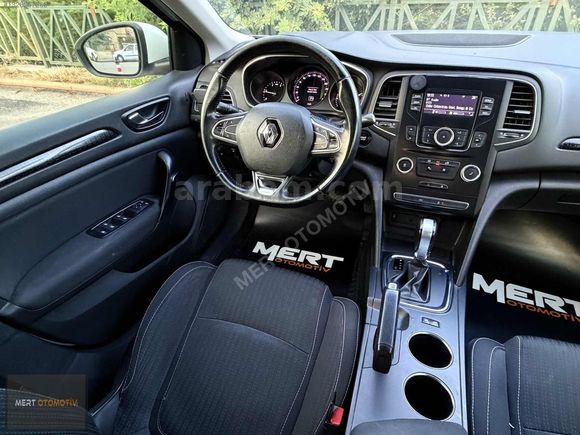 HATASIZ BOYASIZ MEGANE DÜŞÜK KM