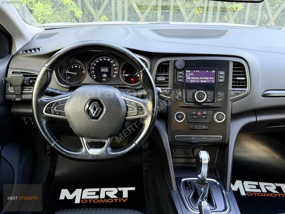 HATASIZ BOYASIZ MEGANE DÜŞÜK KM