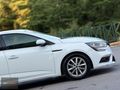 HATASIZ BOYASIZ MEGANE DÜŞÜK KM