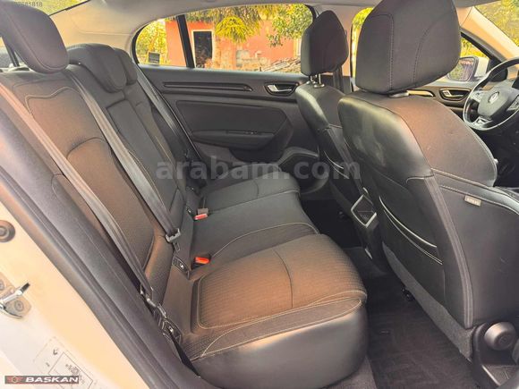 BOYASIZ 151.000km HATASIZ MEGANE