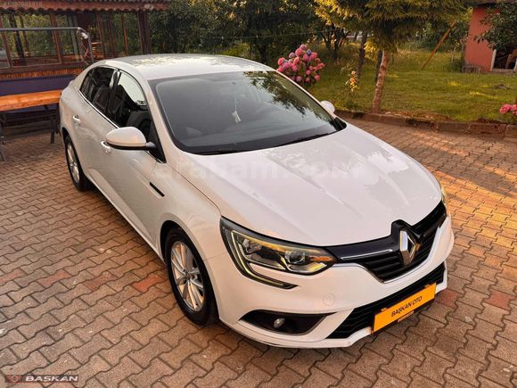 BOYASIZ 151.000km HATASIZ MEGANE