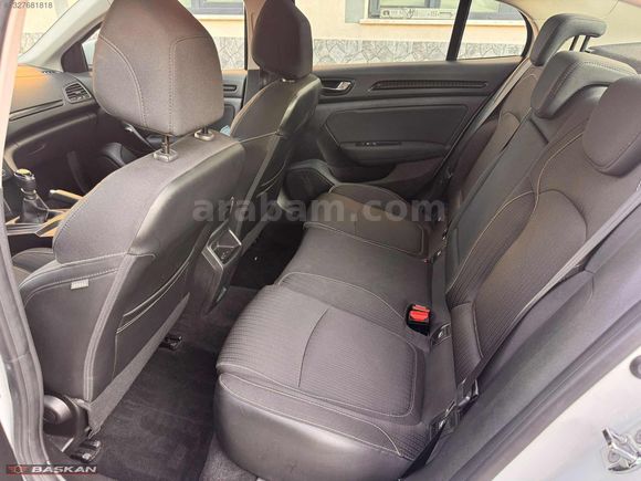 BOYASIZ 151.000km HATASIZ MEGANE