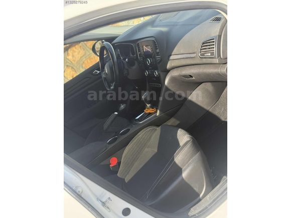 M-MECE AUTO/MEGANE4/HATASIZ BOYASIZ/176.000KM'DE