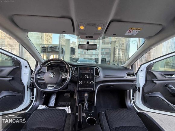 TAN CAR'S DAN 2019 DAN RENAULT MEGNE TOUCH DEĞİŞENSİZ