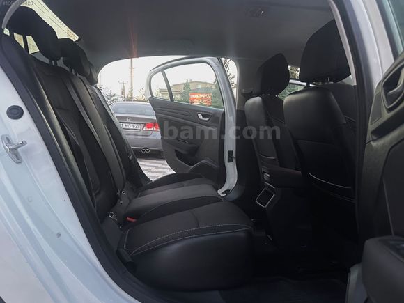 2018 MODEL MEGANE TOUCH OTOMATİK 170 BİN KM