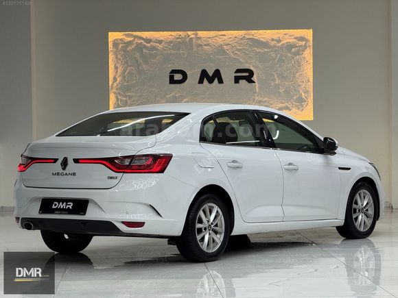 RENAULT MEGAN DEĞİŞENSİZ PARÇA BOYALI 159.*** KM