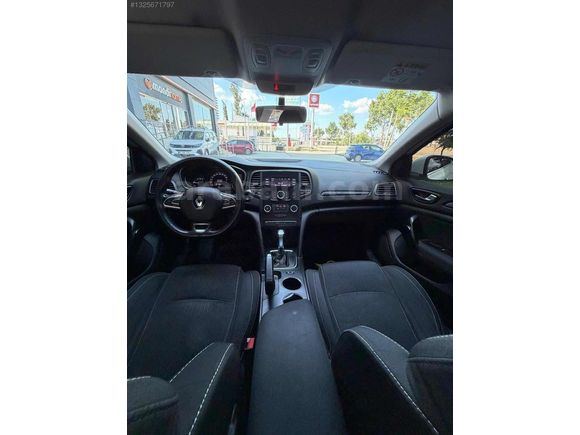 2017 168000KM DİZEL OTOMATİK RENAULT MEGANE4 TOUCH
