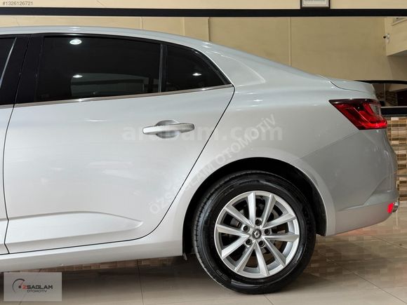 ÖZSAĞLAM'dan 2018 Megane 1.5 DCİ Otomatik Touch 161binde Hatasız