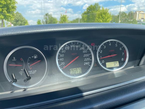 Sahibinden Nissan Primera 2.0 Tekna 2004 Model 