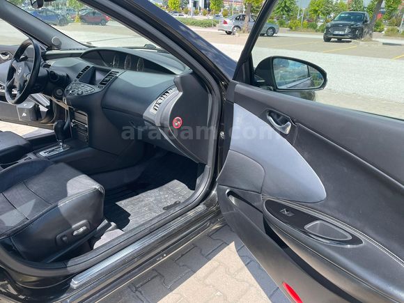 Sahibinden Nissan Primera 2.0 Tekna 2004 Model 