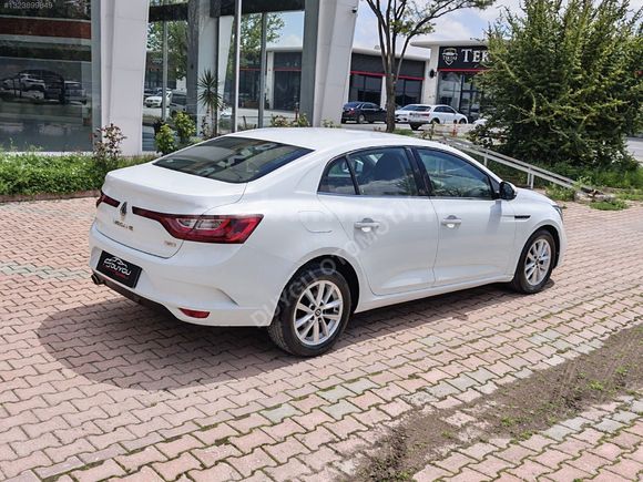Düşük Klometre MEGAN OTOMATİK