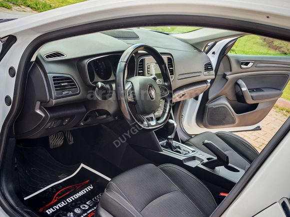 Düşük Klometre MEGAN OTOMATİK