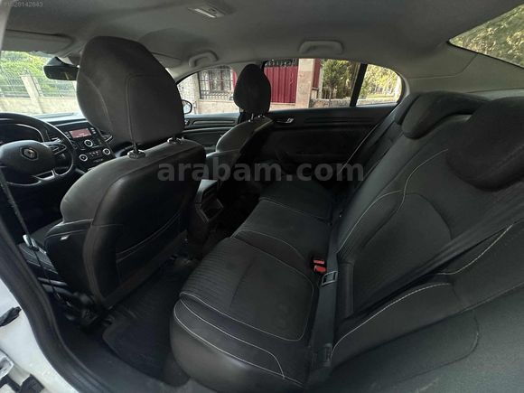 MEGANE 1.5DCI OTOMATİK TOUCH 215binKM