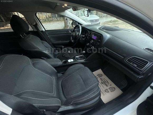 MEGANE 1.5DCI OTOMATİK TOUCH 215binKM