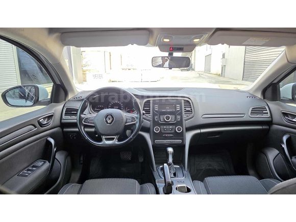 OTOMATİK VİTES BOYASIZ MEGANE 4
