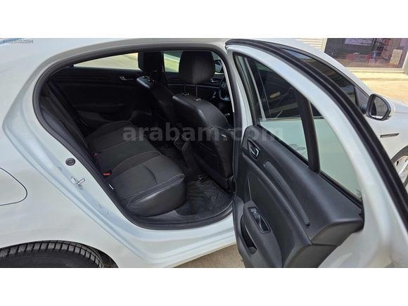 OTOMATİK VİTES BOYASIZ MEGANE 4