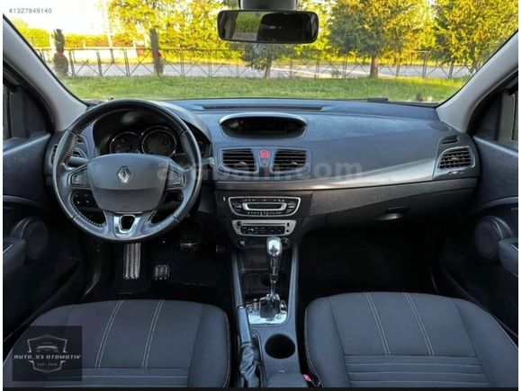 Auto_53'TEN OTOMATİK 2015 RENAULT MEGANE 1.5 DCİ TOUCH PLUS