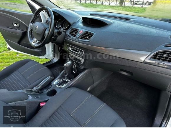 Auto_53'TEN OTOMATİK 2015 RENAULT MEGANE 1.5 DCİ TOUCH PLUS