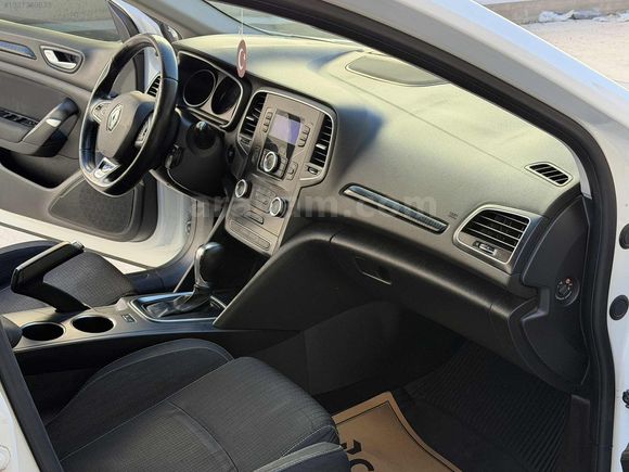 2016 MEGANE OTOMATİK TOUC PLUS 240 BİNDE UYGUN FİYATLI