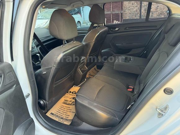 OĞUZ ' DAN DEĞİŞENSİZ OTOMATİK TOUCH PLUS MEGANE 4