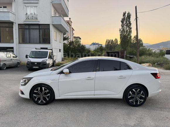 OĞUZ ' DAN DEĞİŞENSİZ OTOMATİK TOUCH PLUS MEGANE 4