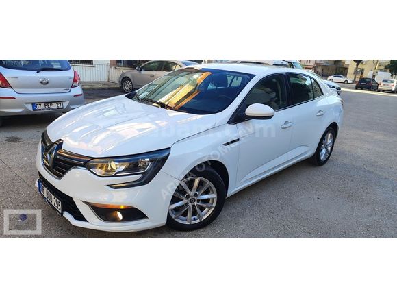 2017 MODEL MEGANE TOUC PLUS OTOMATİK VİTES ORJİNAL LED FAR DİZEL