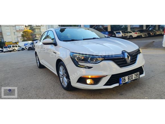2017 MODEL MEGANE TOUC PLUS OTOMATİK VİTES ORJİNAL LED FAR DİZEL
