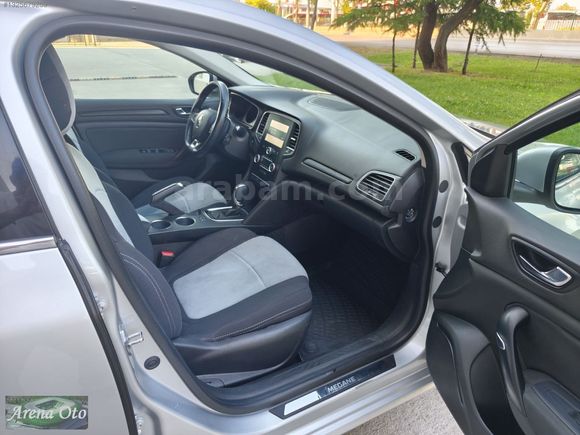 HATASIZ 2018 MODEL RENAULT MEGANE 4 TOUCH PLUS 110BG