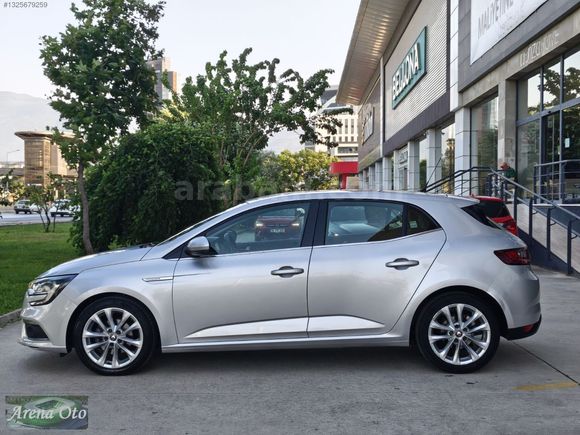 HATASIZ 2018 MODEL RENAULT MEGANE 4 TOUCH PLUS 110BG