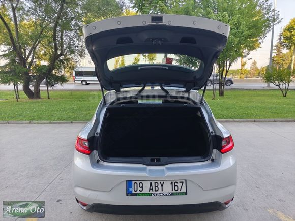 HATASIZ 2018 MODEL RENAULT MEGANE 4 TOUCH PLUS 110BG