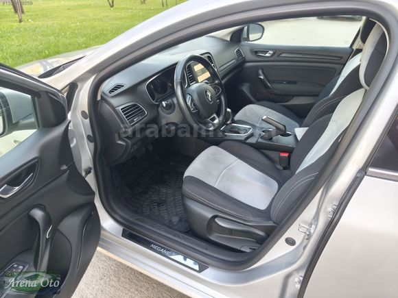 HATASIZ 2018 MODEL RENAULT MEGANE 4 TOUCH PLUS 110BG
